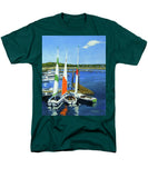 Chatham Harbor Boats Chatham Cape Cod Massachusetts - Men's T-Shirt  (Regular Fit)