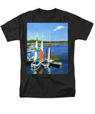 Chatham Harbor Boats Chatham Cape Cod Massachusetts - Men's T-Shirt  (Regular Fit)
