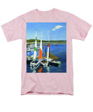 Chatham Harbor Boats Chatham Cape Cod Massachusetts - Men's T-Shirt  (Regular Fit)