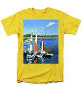Chatham Harbor Boats Chatham Cape Cod Massachusetts - Men's T-Shirt  (Regular Fit)