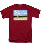 Easton's Beach Newport Rhode Island - Men's T-Shirt  (Regular Fit)