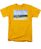 Easton's Beach Newport Rhode Island - Men's T-Shirt  (Regular Fit)
