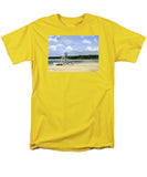Easton's Beach Newport Rhode Island - Men's T-Shirt  (Regular Fit)