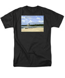 Easton's Beach Newport Rhode Island - Men's T-Shirt  (Regular Fit)