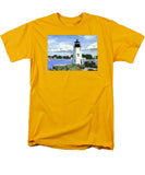 Goat Island Lighthouse Newport Rhode Island - Men's T-Shirt  (Regular Fit)