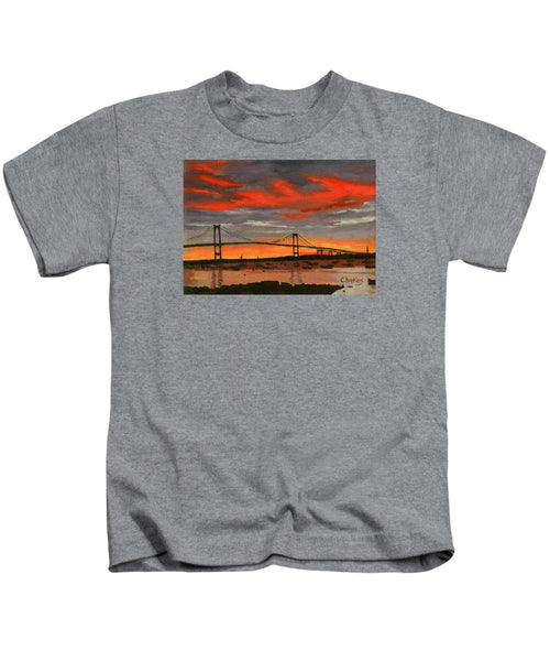 Newport Bridge Newport Rhode Island - Kids T-Shirt