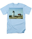 Race Point Lighthouse Provincetown Cape Cod Massachusetts - Men's T-Shirt  (Regular Fit)