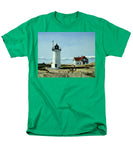 Race Point Lighthouse Provincetown Cape Cod Massachusetts - Men's T-Shirt  (Regular Fit)