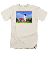 West Chop Lighthouse Martha's Vineyard Massachusetts - Men's T-Shirt  (Regular Fit)