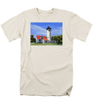 West Chop Lighthouse Martha's Vineyard Massachusetts - Men's T-Shirt  (Regular Fit)