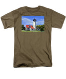 West Chop Lighthouse Martha's Vineyard Massachusetts - Men's T-Shirt  (Regular Fit)