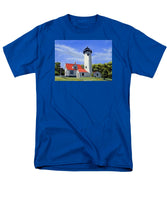 West Chop Lighthouse Martha's Vineyard Massachusetts - Men's T-Shirt  (Regular Fit)