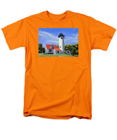 West Chop Lighthouse Martha's Vineyard Massachusetts - Men's T-Shirt  (Regular Fit)
