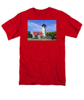 West Chop Lighthouse Martha's Vineyard Massachusetts - Men's T-Shirt  (Regular Fit)