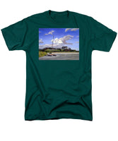 Bailey's Beach Newport Rhode Island - Men's T-Shirt  (Regular Fit)