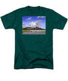 Bailey's Beach Newport Rhode Island - Men's T-Shirt  (Regular Fit)