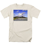 Bailey's Beach Newport Rhode Island - Men's T-Shirt  (Regular Fit)