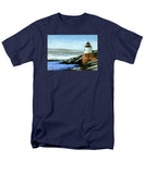 Castle Hill Lighthouse Newport Rhode Island - Men's T-Shirt  (Regular Fit)