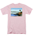Castle Hill Lighthouse Newport Rhode Island - Men's T-Shirt  (Regular Fit)