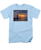 Goat Island Lighthouse Newport Rhode Island - Men's T-Shirt  (Regular Fit)