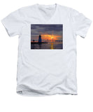 Goat Island Lighthouse Newport Rhode Island - Men's V-Neck T-Shirt