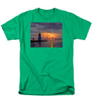 Goat Island Lighthouse Newport Rhode Island - Men's T-Shirt  (Regular Fit)