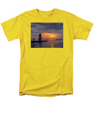 Goat Island Lighthouse Newport Rhode Island - Men's T-Shirt  (Regular Fit)