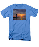 Goat Island Lighthouse Newport Rhode Island - Men's T-Shirt  (Regular Fit)