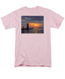 Goat Island Lighthouse Newport Rhode Island - Men's T-Shirt  (Regular Fit)