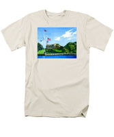 New York Yacht Club Newport Rhode Island - Men's T-Shirt  (Regular Fit)