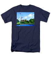 New York Yacht Club Newport Rhode Island - Men's T-Shirt  (Regular Fit)