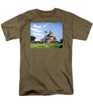 Castle Hill Inn Newport Rhode Island - Men's T-Shirt  (Regular Fit)