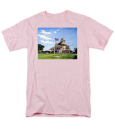 Castle Hill Inn Newport Rhode Island - Men's T-Shirt  (Regular Fit)