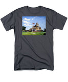 Castle Hill Inn Newport Rhode Island - Men's T-Shirt  (Regular Fit)