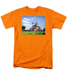 Castle Hill Inn Newport Rhode Island - Men's T-Shirt  (Regular Fit)