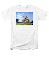 Castle Hill Inn Newport Rhode Island - Men's T-Shirt  (Regular Fit)
