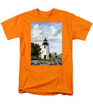 Goat Island Lighthouse Newport Rhode Island - Men's T-Shirt  (Regular Fit)