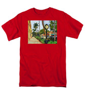 5th Avenue Naples Florida - Men's T-Shirt  (Regular Fit)
