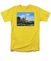 Castle Hill Inn Newport Rhode Island - Men's T-Shirt  (Regular Fit)