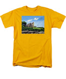 Castle Hill Inn Newport Rhode Island - Men's T-Shirt  (Regular Fit)