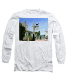 Black Dog Tavern Martha's Vineyard Massachusetts - Long Sleeve T-Shirt