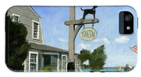 Black Dog Tavern Martha's Vineyard Massachusetts - Phone Case