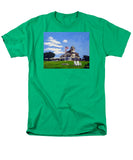 Castle Hill Inn Newport Rhode Island - Men's T-Shirt  (Regular Fit)