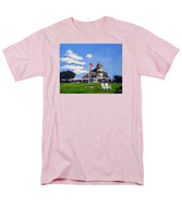Castle Hill Inn Newport Rhode Island - Men's T-Shirt  (Regular Fit)