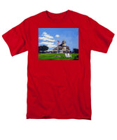 Castle Hill Inn Newport Rhode Island - Men's T-Shirt  (Regular Fit)