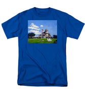 Castle Hill Inn Newport Rhode Island - Men's T-Shirt  (Regular Fit)