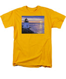 Castle Hill Lighthouse Newport Rhode Island - Men's T-Shirt  (Regular Fit)