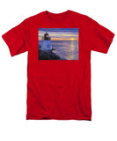 Castle Hill Lighthouse Newport Rhode Island - Men's T-Shirt  (Regular Fit)