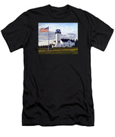 Chatham Lighthouse Cape Cod Massachusetts - T-Shirt