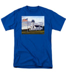Chatham Lighthouse Cape Cod Massachusetts - Men's T-Shirt  (Regular Fit)